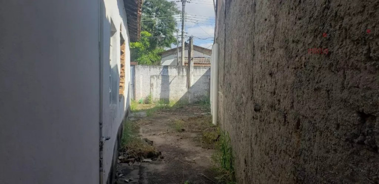 Imagem Casa à Venda, 335 m² em Jardim Gurilândia - Taubaté Imagem Casa à Venda, 335 m² em Jardim Gurilândia - Taubaté