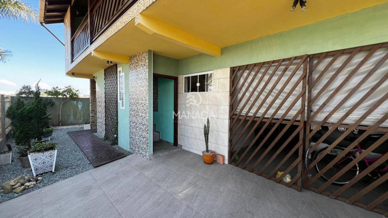 Imagem Sobrado com 7 Quartos à Venda, 300 m² em São Cristóvão - Barra Velha