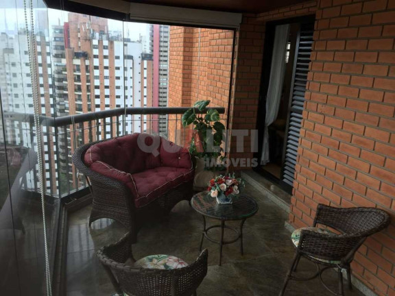 Imagem Apartamento com 4 Quartos à Venda, 200 m² em Moema - São Paulo