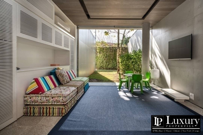 Imagem Casa com 6 Quartos à Venda, 675 m² em Baleia - São Sebastião