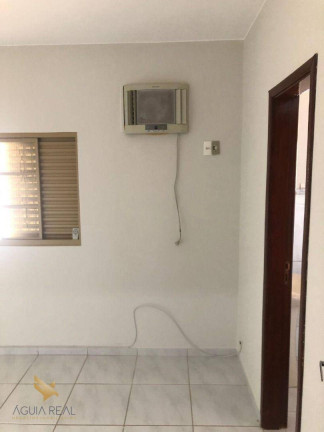 Imagem Sobrado com 3 Quartos à Venda, 140 m² em Jardim Mansur - Campo Grande