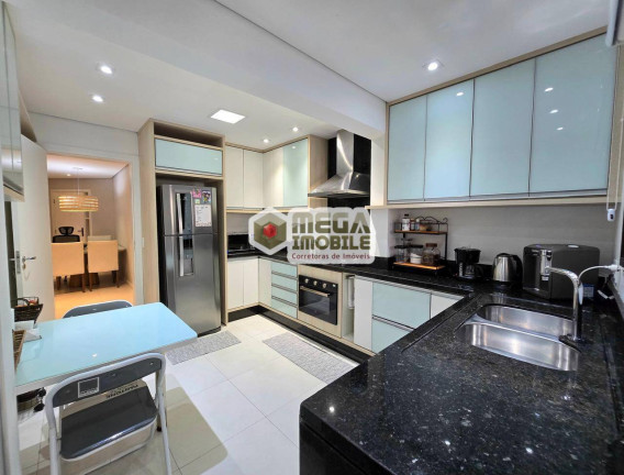 Imagem Apartamento com 3 Quartos à Venda, 93 m² em Centro - Florianópolis Imagem Apartamento com 3 Quartos à Venda, 93 m² em Centro - Florianópolis
