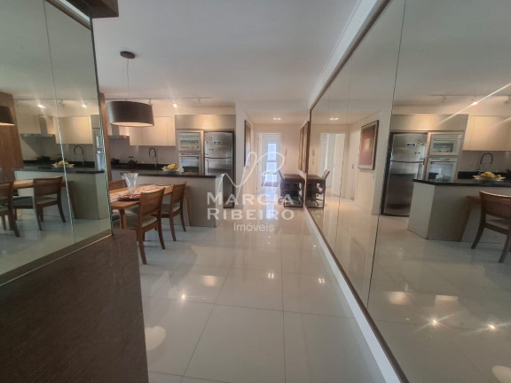 Imagem Apartamento com 2 Quartos à Venda, 102 m² em Agronômica - Florianópolis