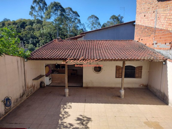 Imagem Sobrado com 3 Quartos à Venda, 380 m²