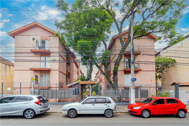 Imagem Imóvel com 2 Quartos à Venda, em Menino Deus - Porto Alegre Imagem Imóvel com 2 Quartos à Venda, em Menino Deus - Porto Alegre