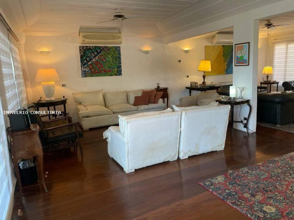 Imagem Casa com 5 Quartos à Venda, 450 m² em João Fernandes - Armação Dos Búzios Imagem Casa com 5 Quartos à Venda, 450 m² em João Fernandes - Armação Dos Búzios