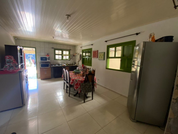 Casa com 3 Quartos para Alugar, 100 m² em Curtume - Torres