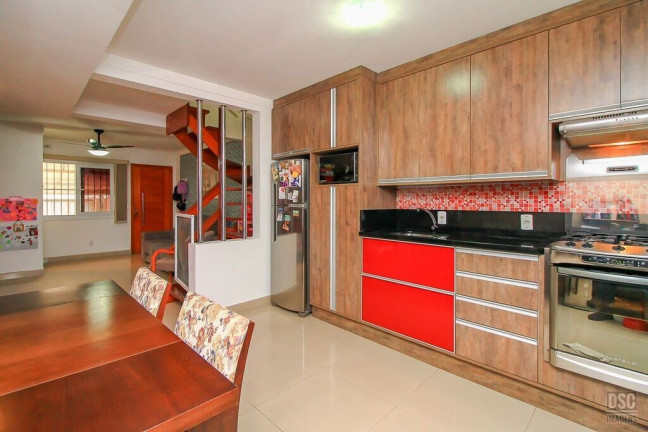 Imagem Casa com 3 Quartos à Venda, 120 m² em Guarujá - Porto Alegre