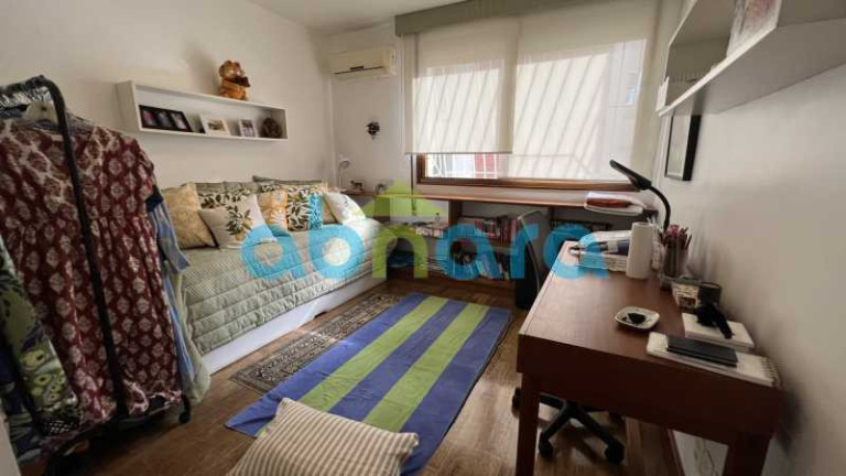 Imagem Apartamento com 5 Quartos à Venda, 260 m² em Ipanema - Rio De Janeiro Imagem Apartamento com 5 Quartos à Venda, 260 m² em Ipanema - Rio De Janeiro
