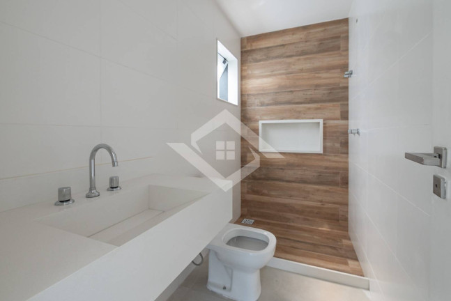 Imagem Casa com 4 Quartos à Venda, 317 m² em Recreio Dos Bandeirantes - Rio De Janeiro Imagem Casa com 4 Quartos à Venda, 317 m² em Recreio Dos Bandeirantes - Rio De Janeiro