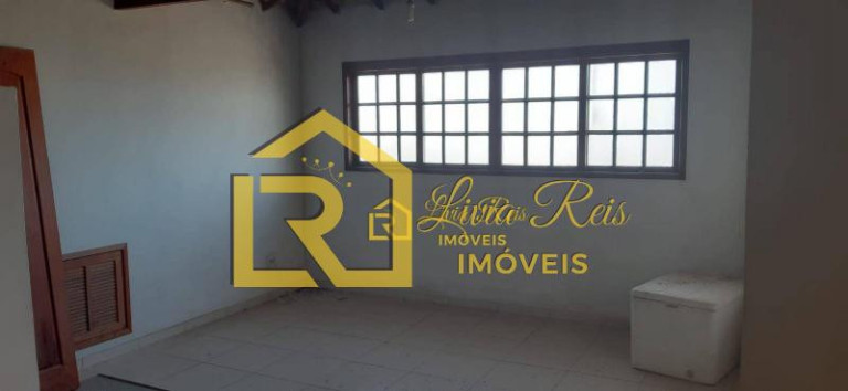 Imagem Casa com 4 Quartos à Venda, 242 m² em Costazul - Rio Das Ostras