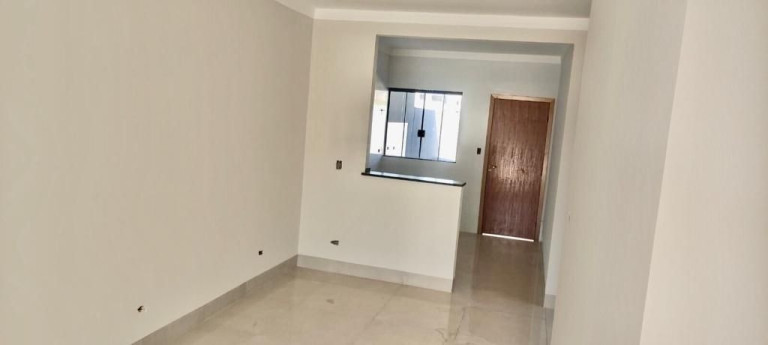 Imagem Casa com 3 Quartos à Venda, 84 m² em Loteamento Madrid - Maringa