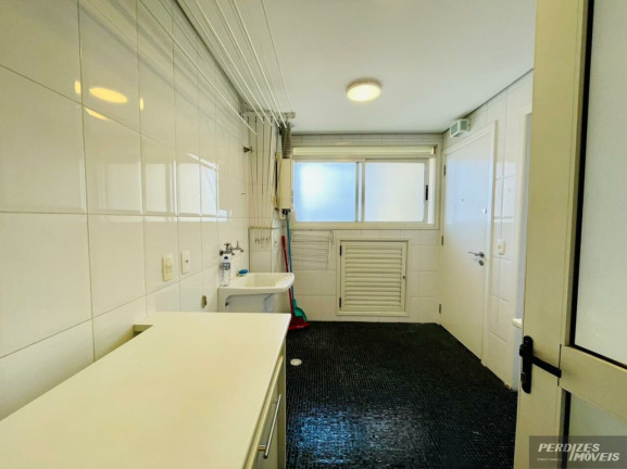 Imagem Apartamento com 4 Quartos à Venda, 215 m² em Sumaré - São Paulo