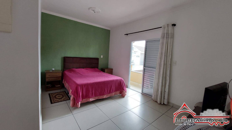 Imagem Casa com 3 Quartos à Venda, 210 m² em Loteamento Villa Branca - Jacareí Imagem Casa com 3 Quartos à Venda, 210 m² em Loteamento Villa Branca - Jacareí