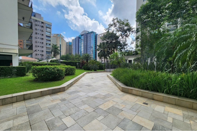 Imagem Imóvel com 3 Quartos à Venda, 165 m² em Moema - São Paulo