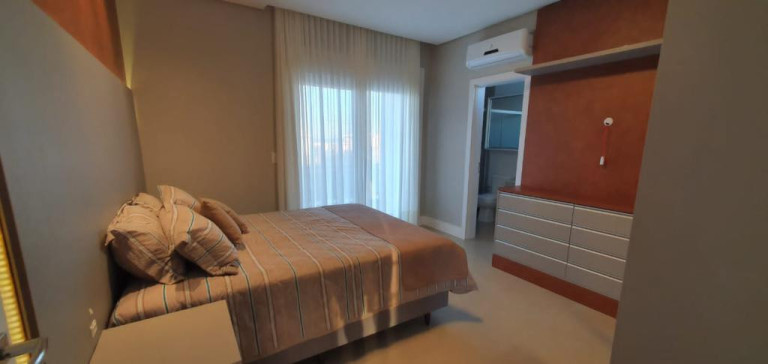 Imagem Casa com 4 Quartos à Venda, 300 m² em Village - Capao Da Canoa Imagem Casa com 4 Quartos à Venda, 300 m² em Village - Capao Da Canoa