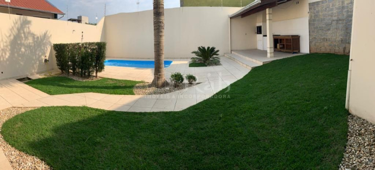Casa com 3 Quartos à Venda, 177 m² em Centro - Camboriú