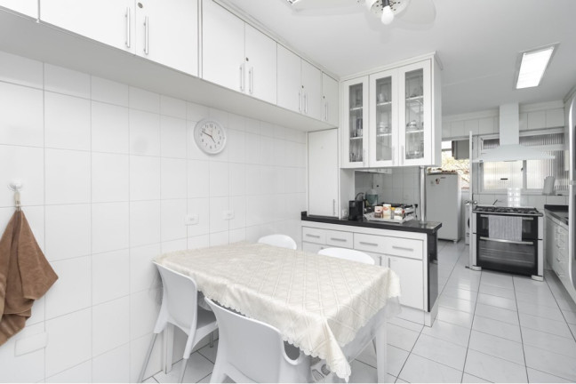 Imagem Apartamento com 4 Quartos à Venda, 200 m² em Higienópolis - São Paulo Imagem Apartamento com 4 Quartos à Venda, 200 m² em Higienópolis - São Paulo