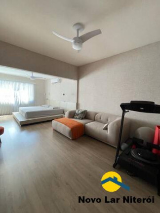 Imagem Casa com 3 Quartos à Venda, 350 m² em Camboinhas - Niterói