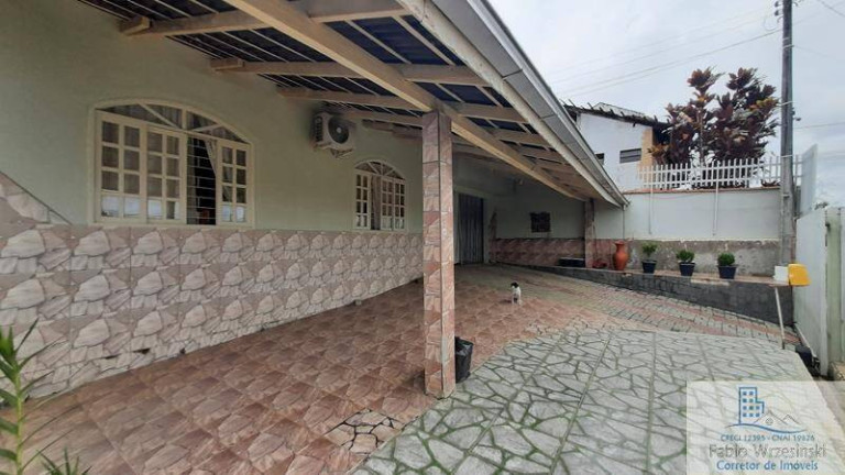 Imagem Casa com 4 Quartos à Venda, 187 m² em Jarivatuba - Joinville