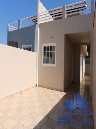 Casa com 2 Quartos à Venda, 108 m² em Jd Palmeiras - Praia Do Gaivota - Itanhaém