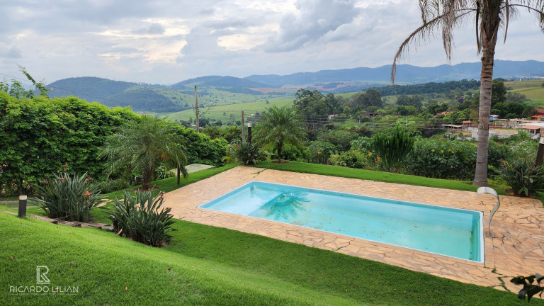 Imagem Imóvel com 3 Quartos à Venda, 1.000 m² em Laranjal - Atibaia