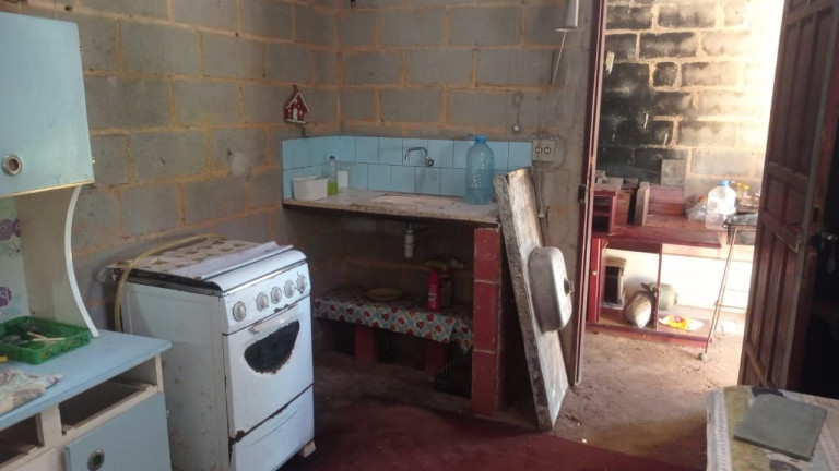 Imagem Chácara com 1 Quarto à Venda, 69 m² em Centro - Santa Branca Imagem Chácara com 1 Quarto à Venda, 69 m² em Centro - Santa Branca