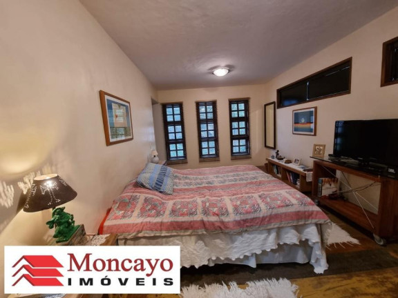 Imagem Sobrado com 6 Quartos à Venda, 700 m² em Loteamento Recanto Sandra - Caraguatatuba Imagem Sobrado com 6 Quartos à Venda, 700 m² em Loteamento Recanto Sandra - Caraguatatuba