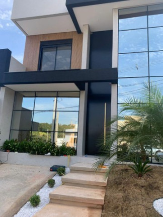 Imagem Sobrado com 3 Quartos à Venda, 200 m² em Horto Florestal - Sorocaba Imagem Sobrado com 3 Quartos à Venda, 200 m² em Horto Florestal - Sorocaba