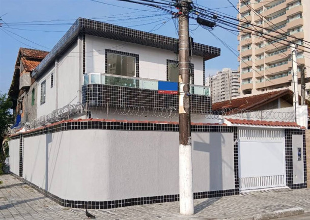 Casa com 4 Quartos à Venda, 146 m² em Aviação - Praia Grande