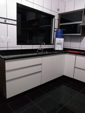 Imagem Sobrado com 4 Quartos à Venda, 275 m² em Parque Primavera - Poços De Caldas