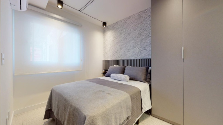 Imagem Imóvel com 2 Quartos à Venda, 45 m² em Cidade Baixa - Porto Alegre Imagem Imóvel com 2 Quartos à Venda, 45 m² em Cidade Baixa - Porto Alegre