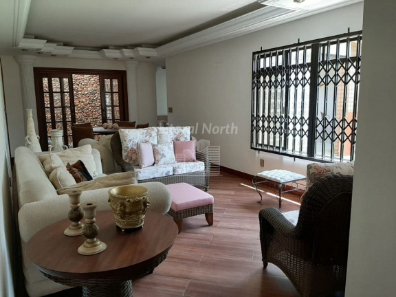 Imagem Casa com 4 Quartos à Venda, 400 m² em Vila Operária - Itajaí Imagem Casa com 4 Quartos à Venda, 400 m² em Vila Operária - Itajaí