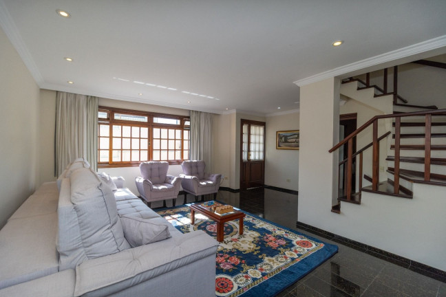Imagem Casa com 3 Quartos à Venda, 207 m² em Jardim Social - Curitiba Imagem Casa com 3 Quartos à Venda, 207 m² em Jardim Social - Curitiba