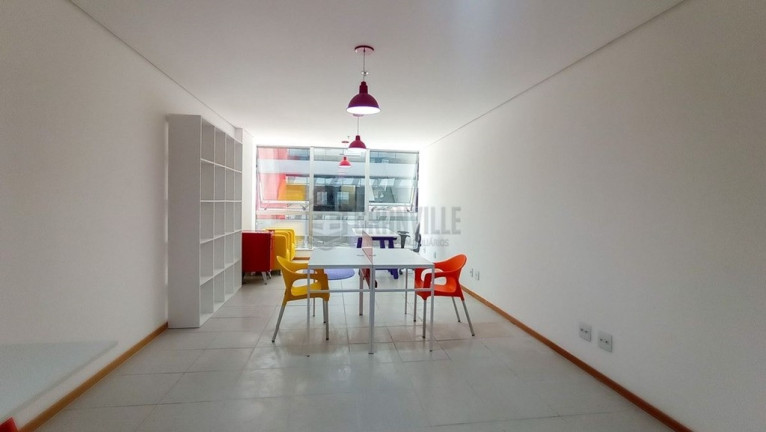 Imagem Imóvel Comercial à Venda, 36 m² em Zona Industrial - Brasília Imagem Imóvel Comercial à Venda, 36 m² em Zona Industrial - Brasília