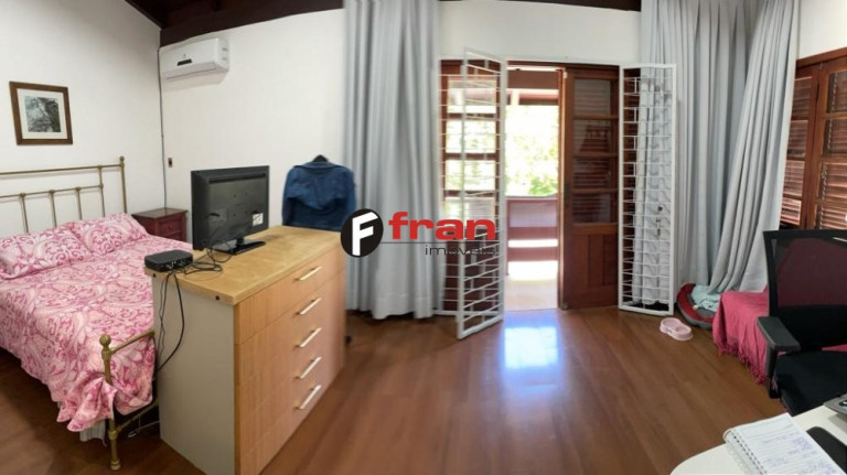 Imagem Casa com 4 Quartos à Venda, 354 m² em Santa Mônica - Florianópolis Imagem Casa com 4 Quartos à Venda, 354 m² em Santa Mônica - Florianópolis