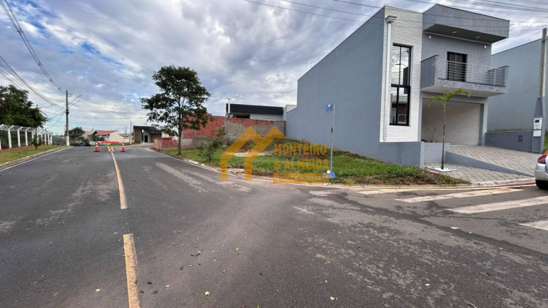 Casa de Condomínio à Venda,  em Vila Piedade - Itapetininga