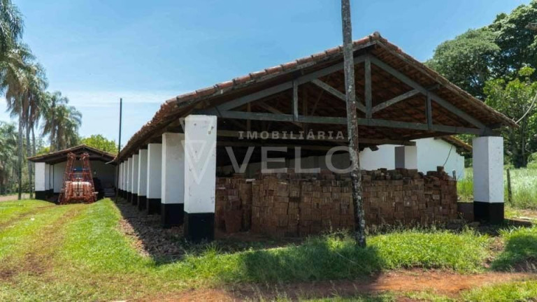 Imagem Imóvel à Venda, em Ourinhos - Ourinhos Imagem Imóvel à Venda, em Ourinhos - Ourinhos