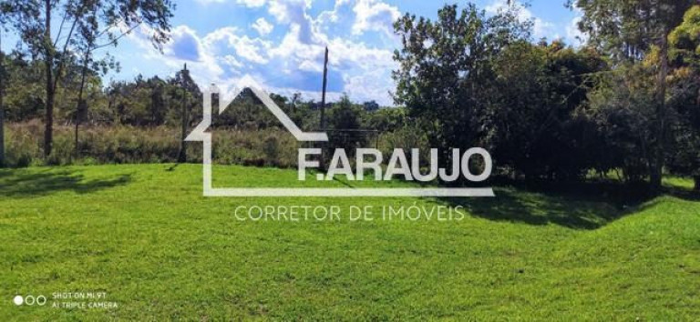 Imagem Imóvel com 3 Quartos à Venda, 5.250 m² em Campo Do Meio - Araçoiaba Da Serra