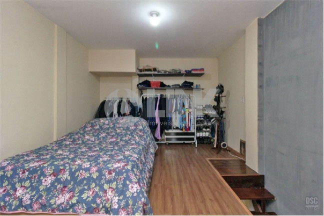 Imagem Apartamento com 1 Quarto à Venda, 75 m² em Farroupilha - Porto Alegre Imagem Apartamento com 1 Quarto à Venda, 75 m² em Farroupilha - Porto Alegre