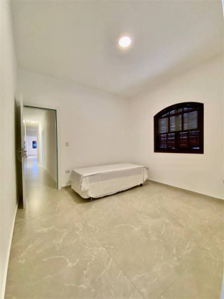 Imagem Casa com 3 Quartos à Venda, 104 m² em Mirim - Praia Grande Imagem Casa com 3 Quartos à Venda, 104 m² em Mirim - Praia Grande