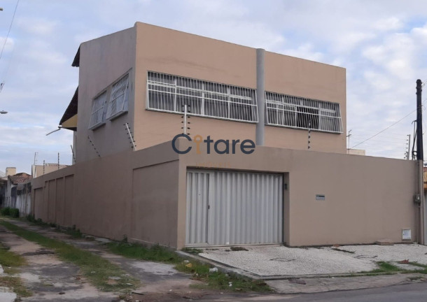 Casa com 3 Quartos à Venda, 225 m² em Cidade Dos Funcionários - Fortaleza