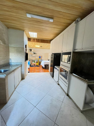 Imagem Casa com 3 Quartos à Venda, 300 m² em Centro - Balneário Camboriú
