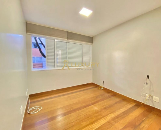 Imagem Imóvel com 3 Quartos à Venda, 110 m² em Sion - Belo Horizonte Imagem Imóvel com 3 Quartos à Venda, 110 m² em Sion - Belo Horizonte