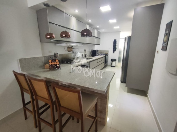 Imagem Apartamento com 4 Quartos à Venda, 171 m² em Pitangueiras - Guarujá