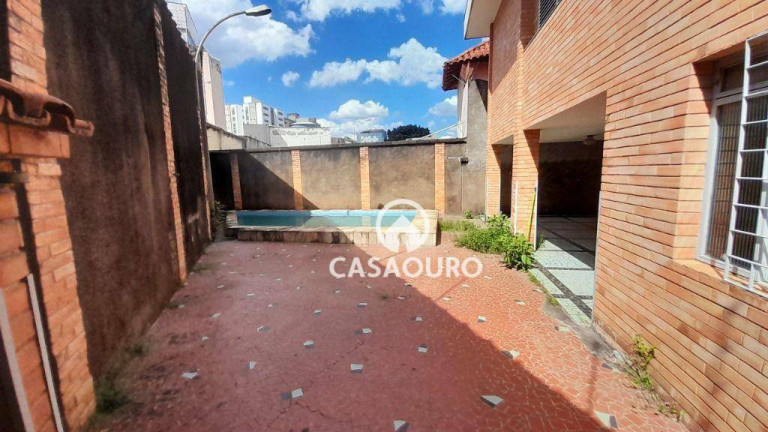 Imagem Casa com 3 Quartos à Venda, 300 m² em Floresta - Belo Horizonte Imagem Casa com 3 Quartos à Venda, 300 m² em Floresta - Belo Horizonte