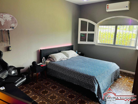Imagem Casa de Condomínio com 3 Quartos à Venda, 5.500 m² em Condomínio Lagoinha - Jacareí Imagem Casa de Condomínio com 3 Quartos à Venda, 5.500 m² em Condomínio Lagoinha - Jacareí