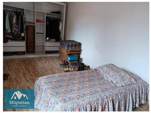 Imagem Casa com 4 Quartos à Venda, 208 m² em Vila Rosália - Guarulhos