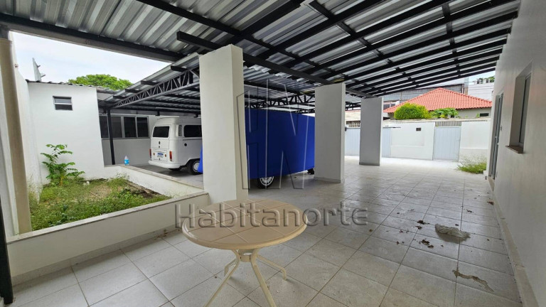 Imagem Casa com 5 Quartos à Venda, em Tarumã-açu - Manaus Imagem Casa com 5 Quartos à Venda, em Tarumã-açu - Manaus