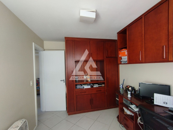 Imagem Apartamento com 2 Quartos à Venda, 62 m² em Laranjeiras - Rio De Janeiro Imagem Apartamento com 2 Quartos à Venda, 62 m² em Laranjeiras - Rio De Janeiro